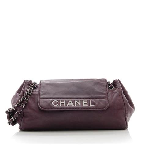 CHANEL Lambskin Lax Accordion Flap Black 